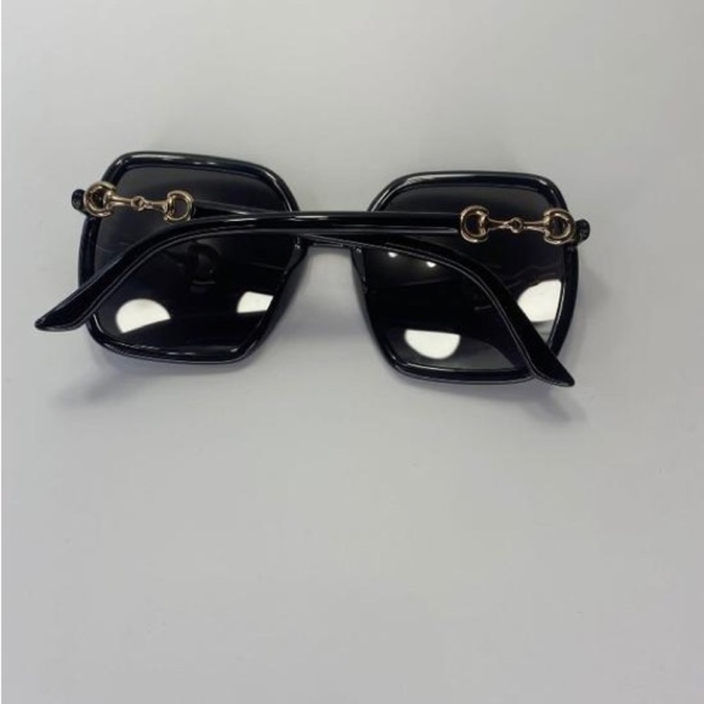 New 💯 Authentic Gucci Black Grey Square Ladies Gg0890s 001 55 Sunglasses - Picture 9 of 16